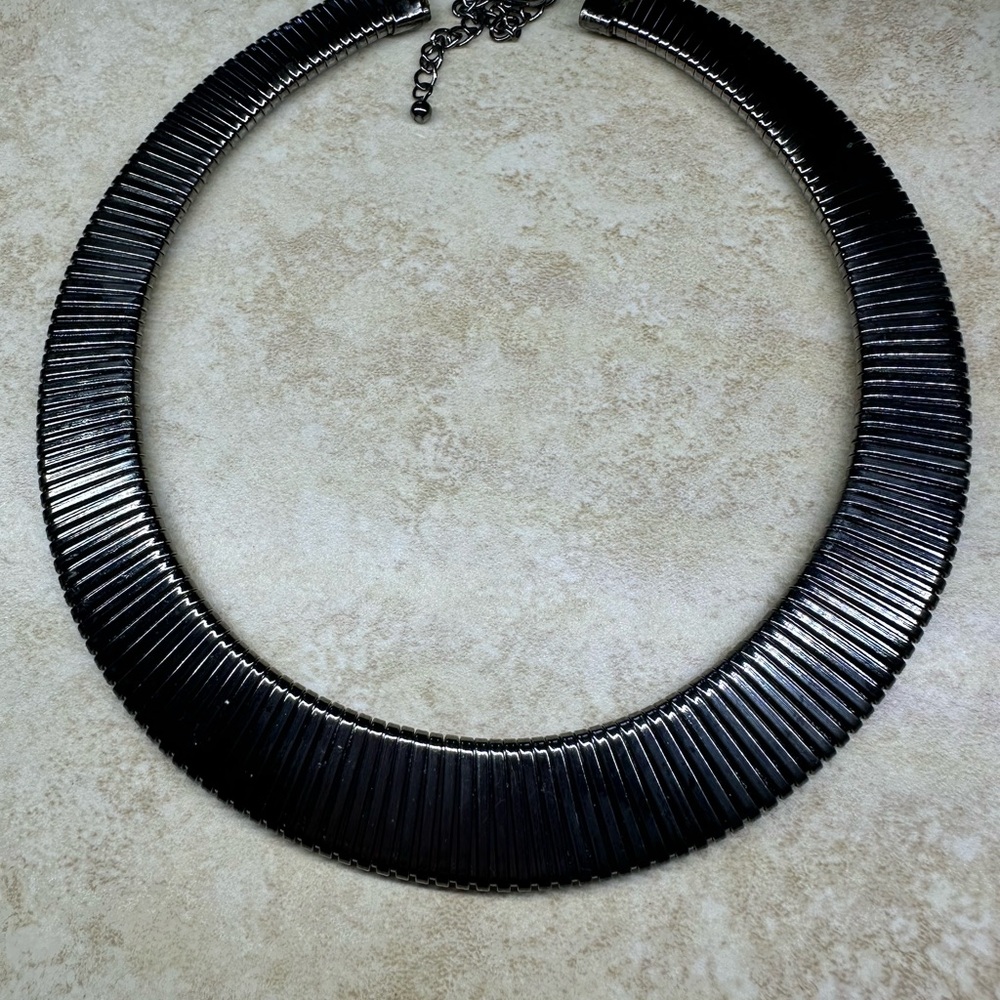 Elegant Black Necklace